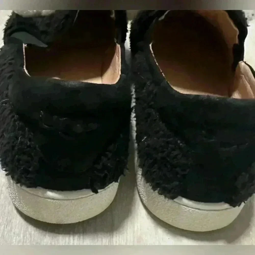 UGG Black White Pom Pom Slip On Loafer Shoes Women US 7 EU 38 - Picture 6 of 9